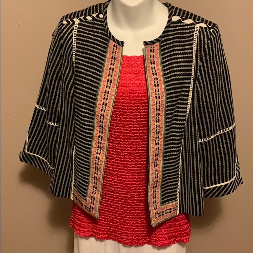 Light short cardigan